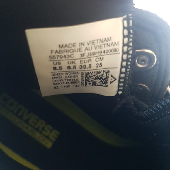 Waterproof Converse size 8 (women) - Picture 4 of 6